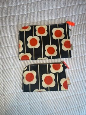 Orla Kiely Black Floral Cosmetic Bag Set